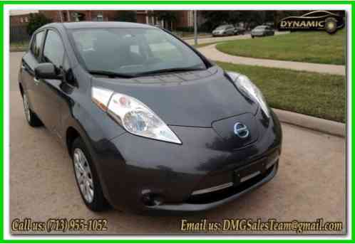 Nissan Leaf S (2013)