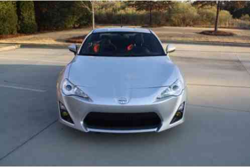 Scion FR-S (2013)