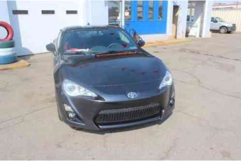 Scion FR-S Base Coupe 2-Door (2013)