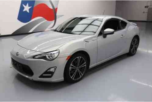 Scion FR-S Base Coupe 2-Door (2013)