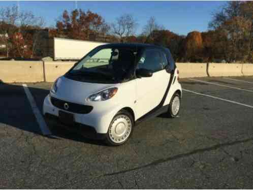 Smart fortwo pure 2dr Hatchback (2013)