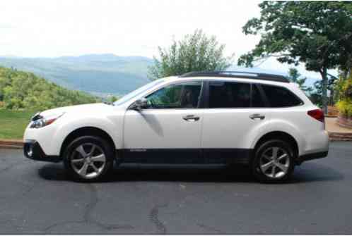 Subaru Outback 3. 6R Limited Wagon (2013)