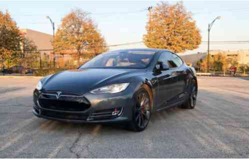 Tesla Model S P85 Performance (2013)