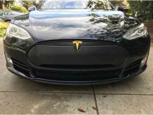 Tesla Model S P85 (Performance & (2013)