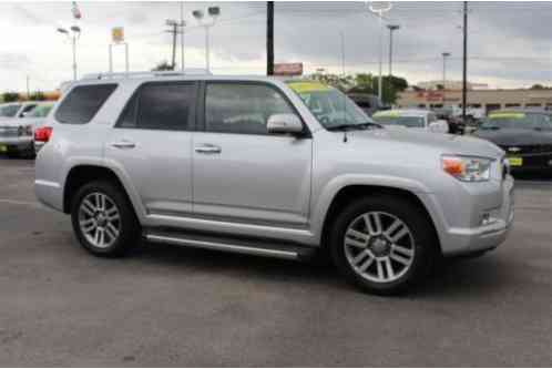 Toyota 4Runner Limited (2013)