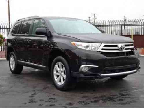 Toyota Highlander Sport Utility (2013)