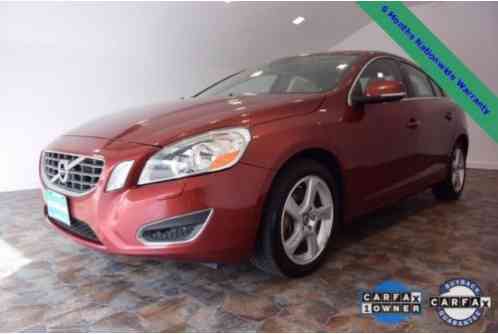 Volvo S60 T5 Platinum (2013)