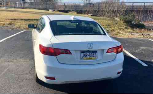 Acura ILX (2014)