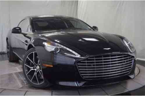 Aston Martin Rapide -- (2014)