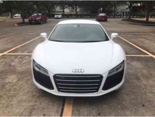 2014 Audi R8 V10 5. 2L Quattro