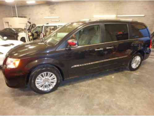 Chrysler Town & Country (2014)