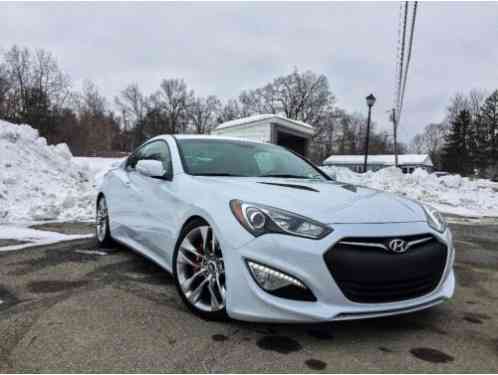 Hyundai Genesis 3. 8 V6 Ultimate (2014)