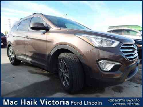 2014 Hyundai Santa Fe --