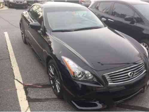 Infiniti Q60 Custom Red (2014)