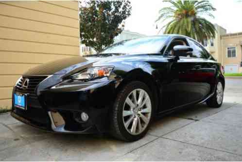 Lexus IS 4dr Sport Sedan Auto AWD (2014)