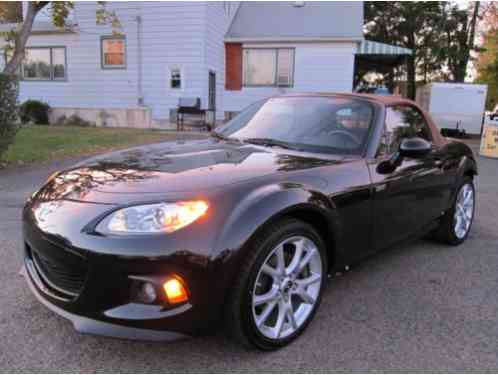 2014 Mazda MX-5 Miata Grand Touring Convertible 2-Door