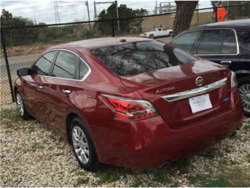 Nissan Altima 2. 5 (2014)