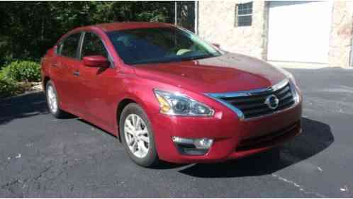 Nissan Altima S (2014)