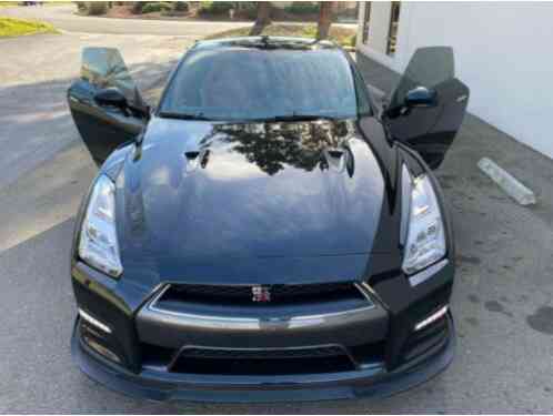 2014 Nissan GT-R Premium