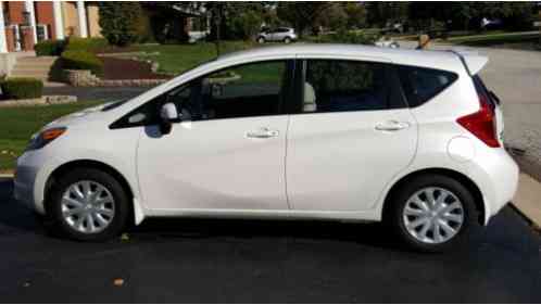 Nissan Versa NOTE SV (2014)