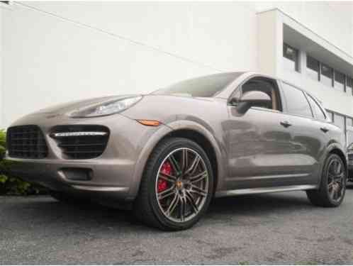 Porsche Cayenne (2014)