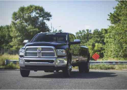 Ram 3500 Laramie (2014)