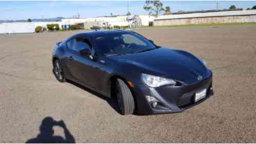 2014 Scion FR-S Base