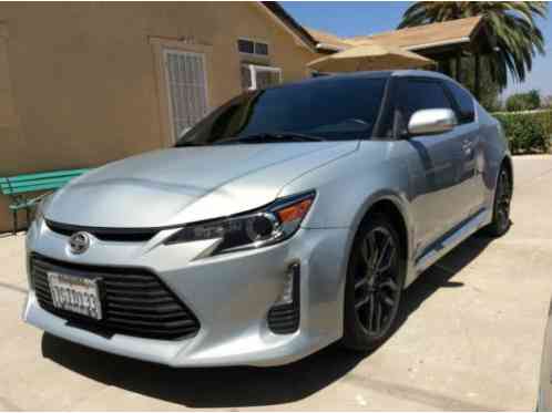 Scion tC (2014)