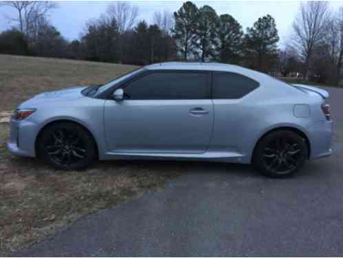 2014 Scion tC premium