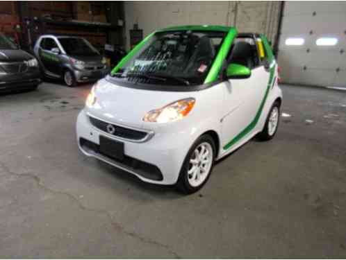 Smart FORTWO ELECTRIC DRIVE (2014)