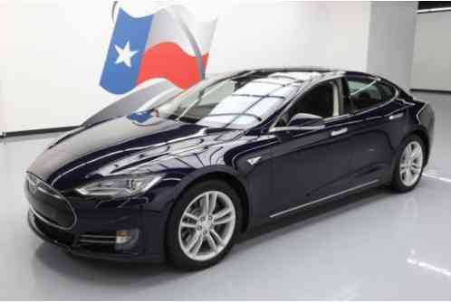 Tesla Model S (2014)