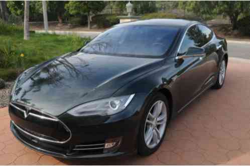 2014 Tesla Model S 85 KW Battery