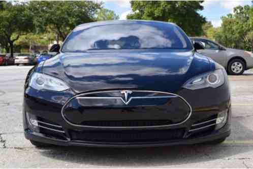 Tesla Model S P85+ (2014)