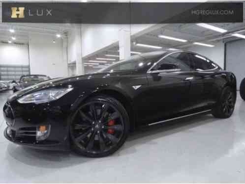 Tesla Model S P85D (2014)