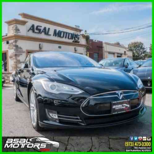 Tesla Model S Performance (2014)