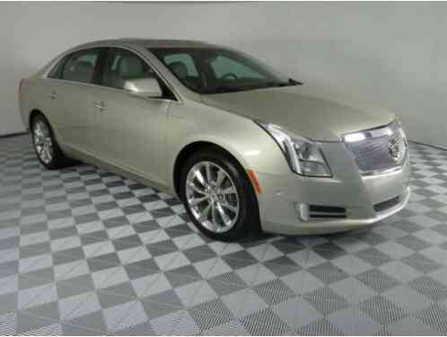 Cadillac XTS Luxury (2014)