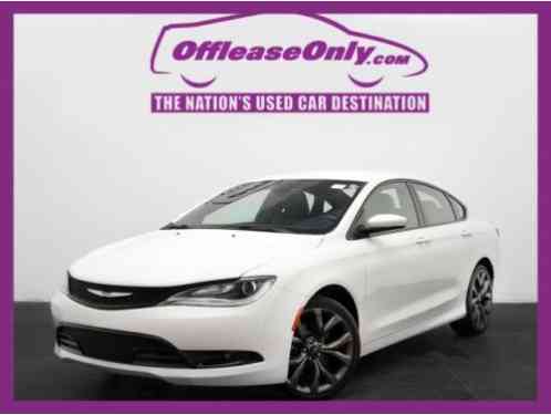 Chrysler 200 Series S (2015)