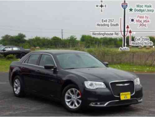 Chrysler 300 Series Limited (2015)