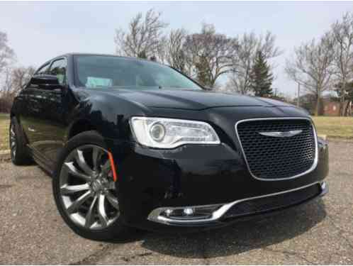 Chrysler Other Limited AWD Sedan (2015)