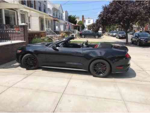 2015 Ford Mustang EcoBoost Premium Convertible 2-Door