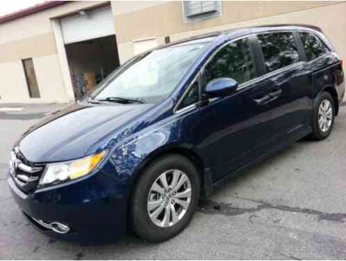 Honda Odyssey EXL EX-L LEATHER DVD (2015)