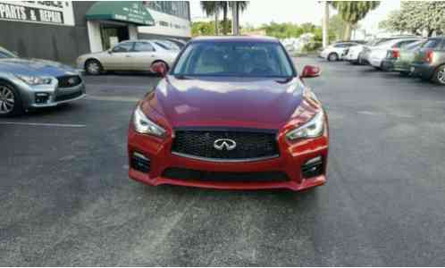 2015 Infiniti Q50