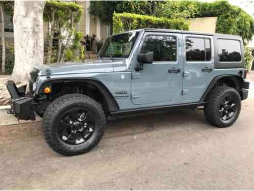 Jeep Wrangler (2015)