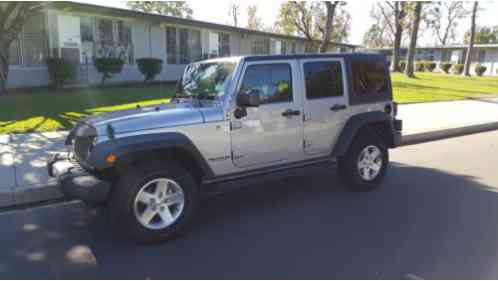 Jeep Wrangler Base Sport Utility (2015)