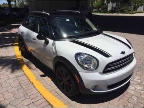 Mini Countryman COOPER (2015)