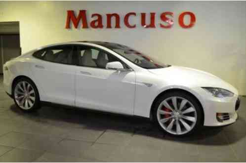 Tesla Model S P90D (2015)