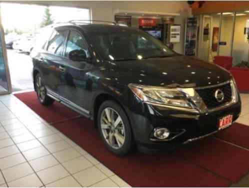 Nissan Pathfinder 4WD 4dr Platinum (2015)