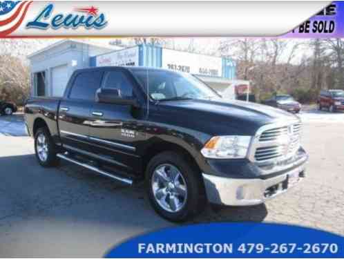 Ram 1500 4WD Crew Cab 140. 5 Big (2015)