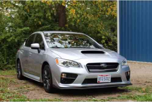 Subaru WRX Base (2015)