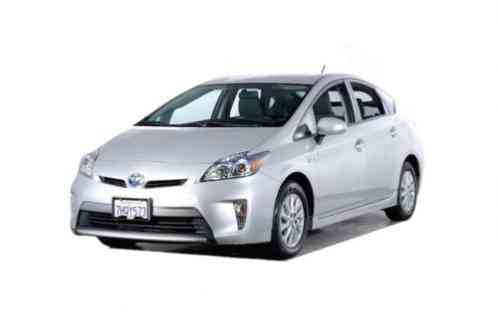 Toyota Prius -- (2015)